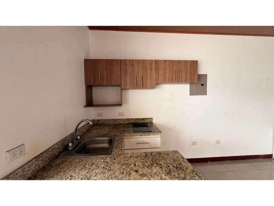 Se Alquila, Apartamento, La Sabana, San José