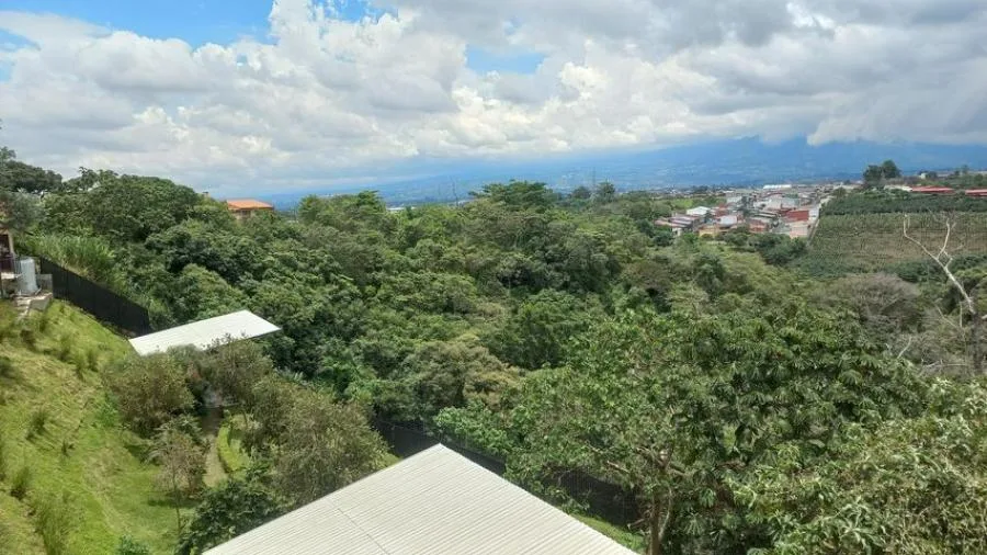Apartamento con concepto moderno y rodeado de mucha naturaleza ubicado en El Carmen RAH 23396 - Venta en Goicoechea, photo 10