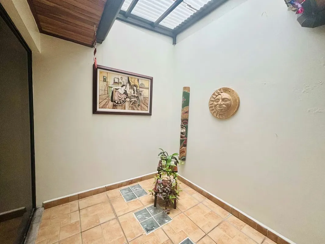House for sale in Sabana Norte, photo 6