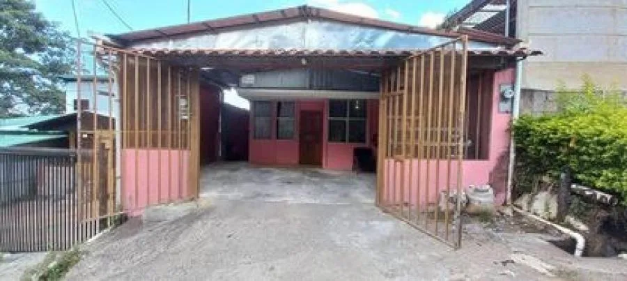SE VENDE CASA CON AVALÚO DE 74 MILLONES CON EN BANCO NACIONAL, AHORA EN UN PRECIO DE OFERTA - Venta en Puriscal