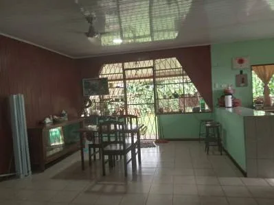 Casa en venta en Turrubares con amplio lote, photo 2