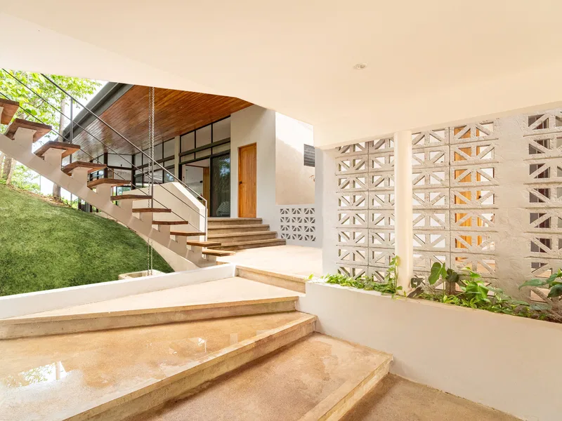 4 Bed Single Family Homes For Sale in Playa Grande