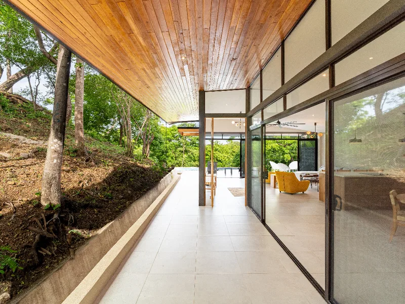 4 Bed Single Family Homes For Sale in Playa Grande, photo 5