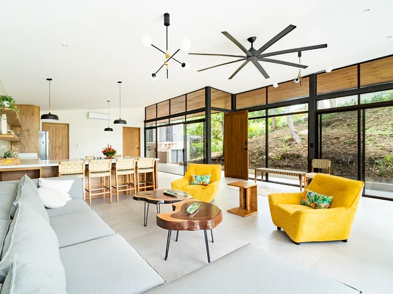 4 Bed Single Family Homes For Sale in Playa Grande, photo 9