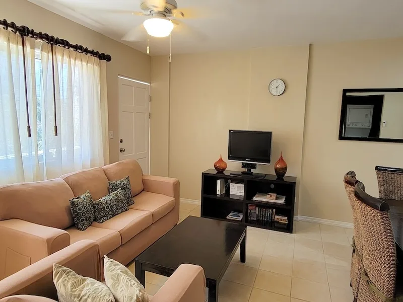 2 Bed Condo For Sale in Tamarindo, photo 2
