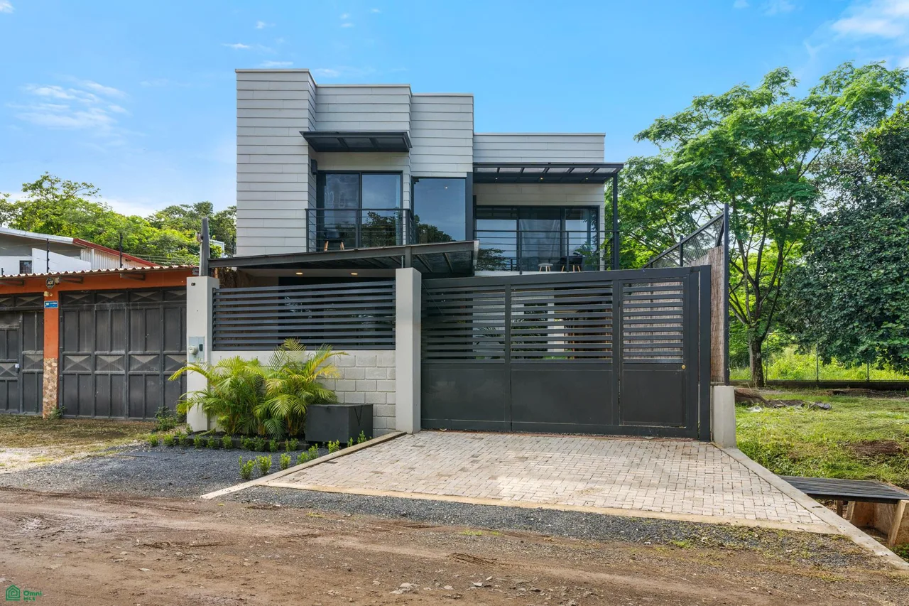 Casa Faro Stylish   Elegant Turnkey Home Near Tamarindo Cabo Velas Guanacaste