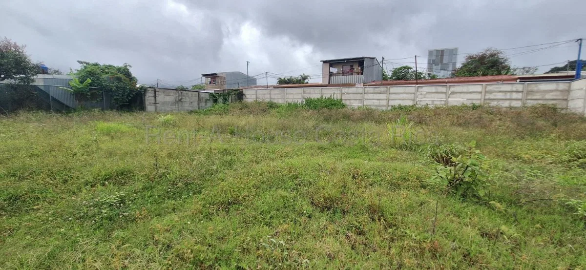 VENTA DE LOTE EN SANTO DOMINGO DE HEREDIA 27-119 - Venta en Santo Domingo
