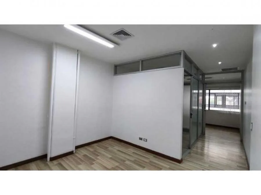 Edificio en Venta en San José, Barrio Tournon. Codigo #5PVV9202074 - Venta en Goicoechea, photo 8