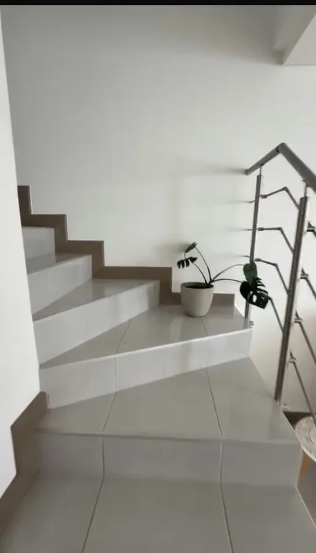 Hermosa casa esquinera en condominio, con entrada lateral independiente, ubicada en una de ..., photo 6