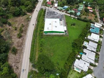 Extraordinaria Propiedad Comercial sobre la Carretera Principal de Uvita, photo 5