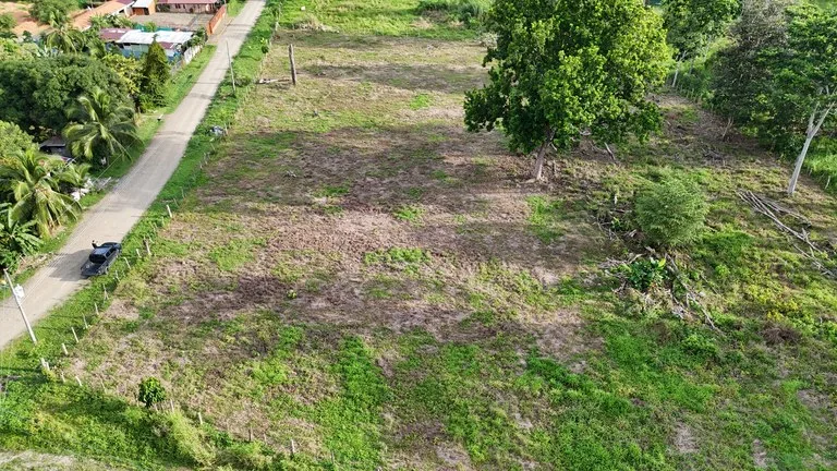 COMMERCIAL LOT IN CORONADO! MAIN HIGHWAY, 1.6 ACRES!: Mountain Home Construction Site For Sale in Puerto Cortés, photo 11