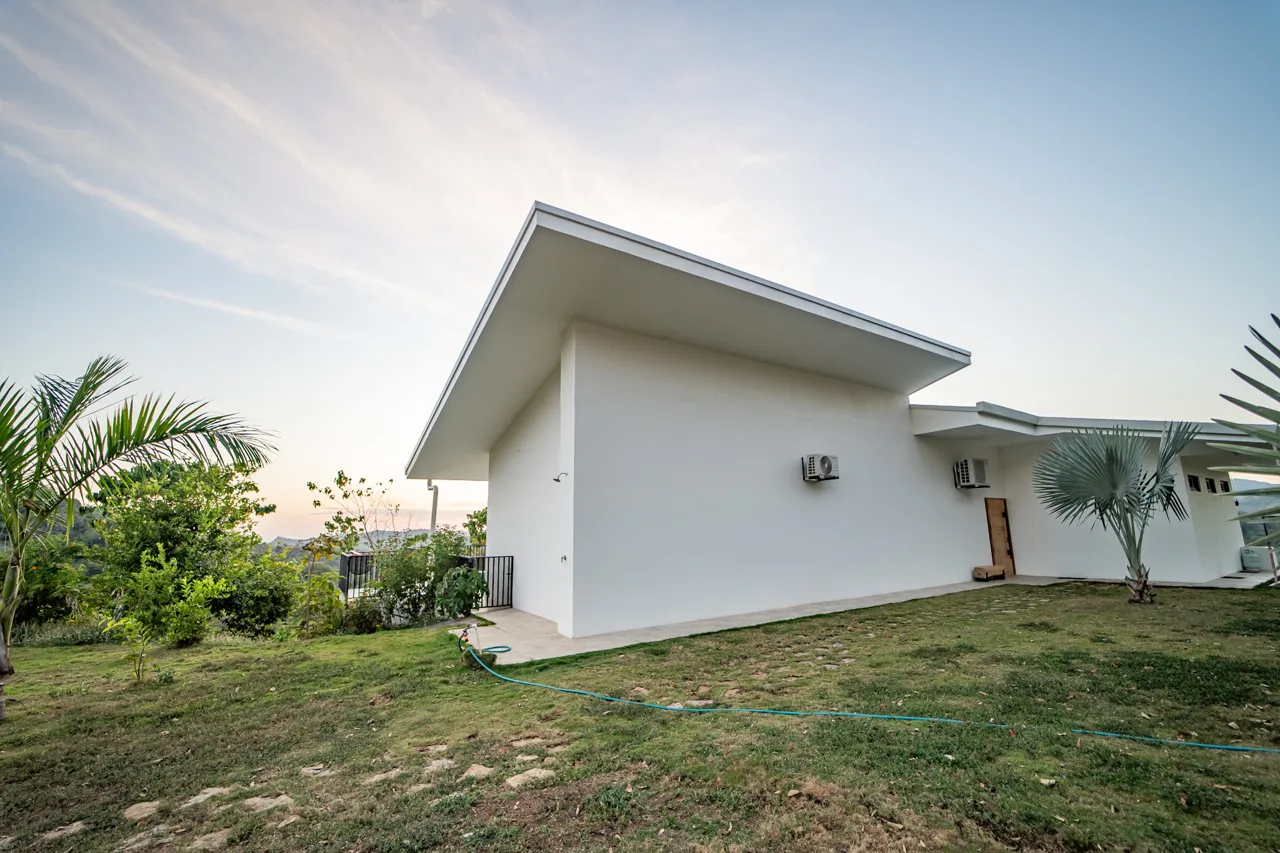 Casa Gostosa - Modern 3BR Home with Breathtaking Views, photo 5