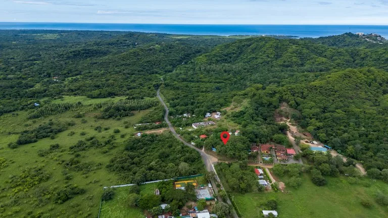 Los Jobos Lot #2: Flat 936 m² Buildable Lot Minutes from Tamarindo Beach