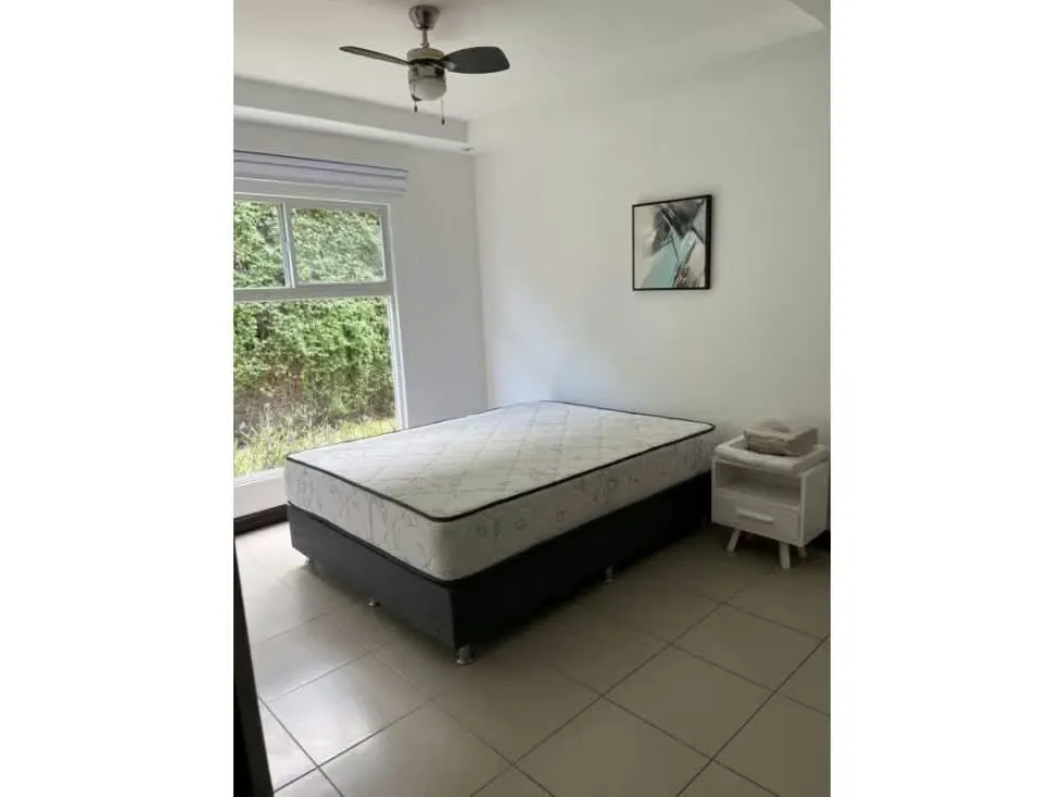 Venta de apartamento con línea blanca en condominio Vistas de la Rambla cerca de la Panasonic, photo 11