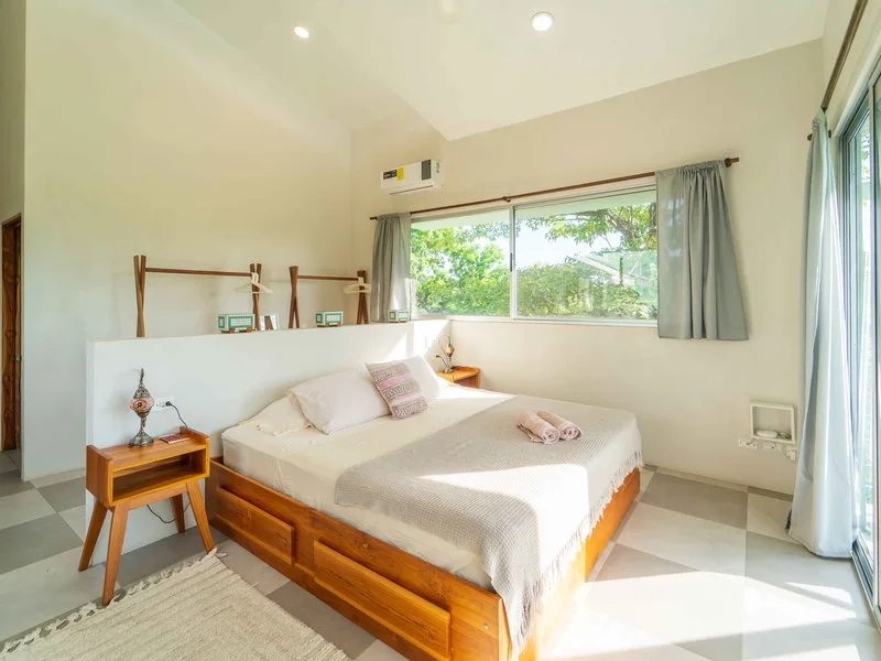 8 Bed Single Family Homes For Sale in Samara, photo 12