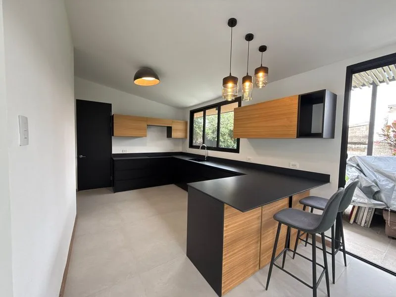 4 Bed Single Family Homes For Sale in Escazu, photo 4