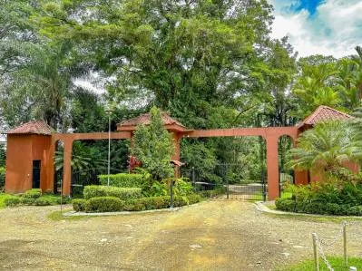 Lote con vista al mar en venta en Ojochal, Costa Rica, photo 8