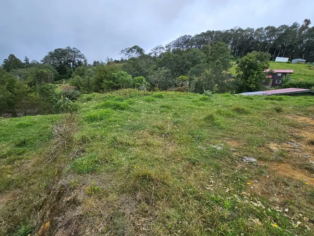 Discover the perfect opportunity to build your dream home or develop an investment project in one of Costa Rica's most desirable mountain communities., photo 4