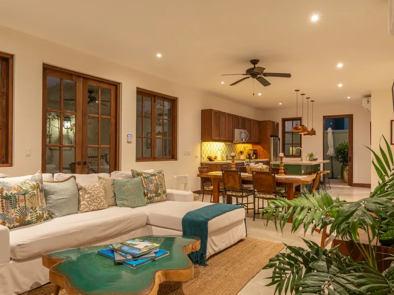 4 Bed Single Family Homes For Sale in Playa Danta, photo 5