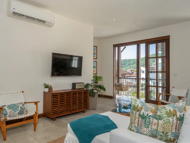 4 Bed Single Family Homes For Sale in Playa Danta, photo 7