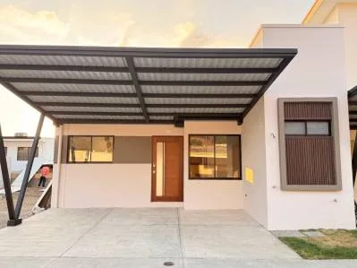 Condominio Arenas casa de 3 recámaras y 2 baños