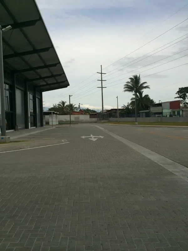 Ubicada en La Uruca, calle principal., photo 3