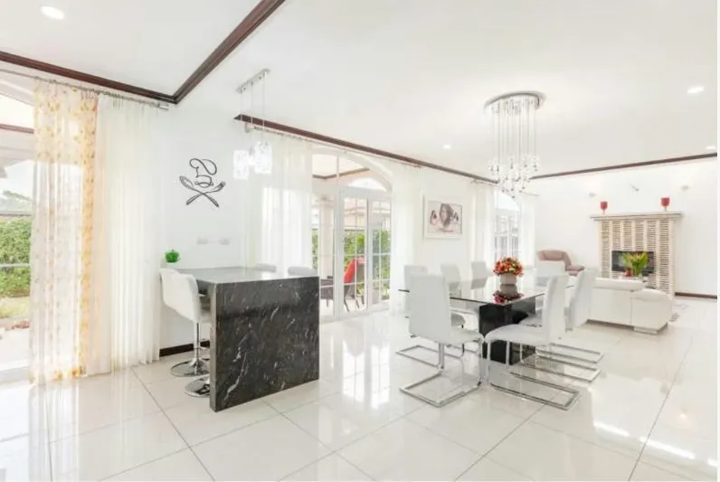 HOUSE WITH APARTMENT FOR SALE / HILLS OF MONTEALEGRE, photo 9