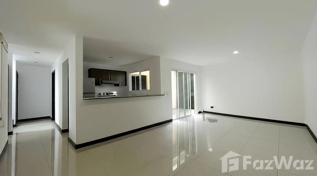 3 Bedroom House for Sale at Escazú for $240,000, photo 2