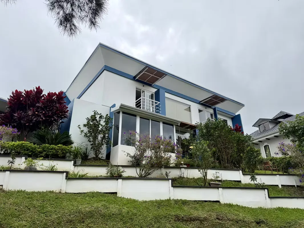 House for Sale in a Gated Community | San Jerónimo de Moravia