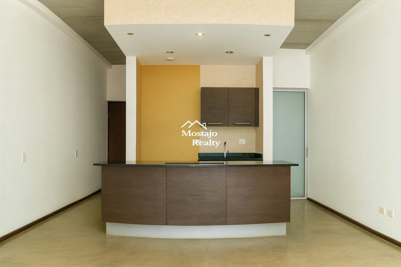 Alquiler de Apartamento en Condominio Azura Flats, Santa Ana