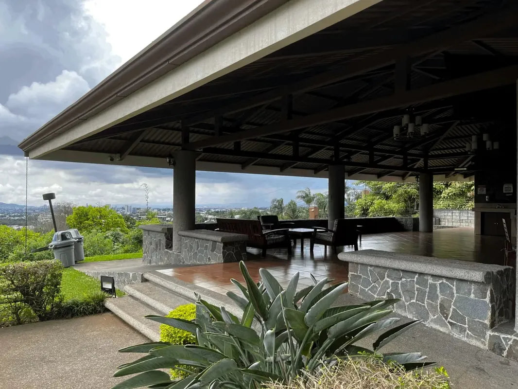 Lot with this view in Gregal Condo. It measures 1189 m2. It has the possibility of segregating in two batches of 594m2 each., photo 2