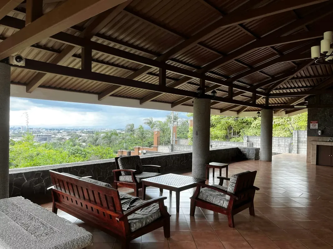 Lot with this view in Gregal Condo. It measures 1189 m2. It has the possibility of segregating in two batches of 594m2 each., photo 12