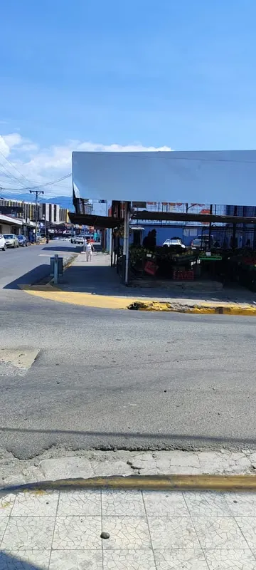 Strategic location in the heart of San Isidro del General, one block from the Central Park, in one of the most pedestrian and vehicle transit areas., photo 10