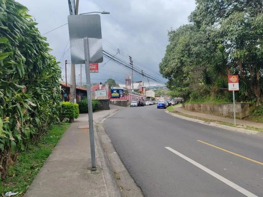 Venta de Locales Comerciales + Lote en Santa Bárbara, Heredia. RAH 25-248 PRECIO REBAJADO - Venta en Santa Bárbara, photo 2