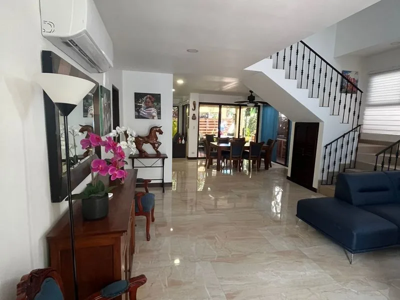 4 Bed Single Family Homes For Sale in Jaco, photo 2