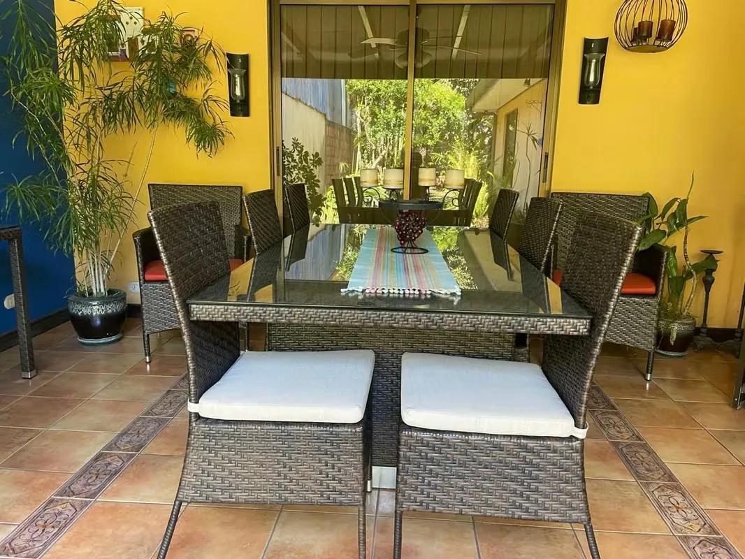 Descubre esta hermosa residencia diseñada para disfrutar cada espacio con comodidad y estilo