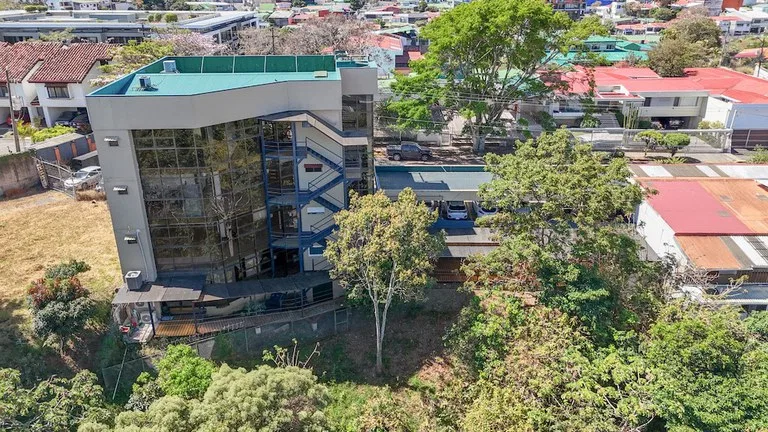Mixed Use Building in Barrio Escalante, photo 24