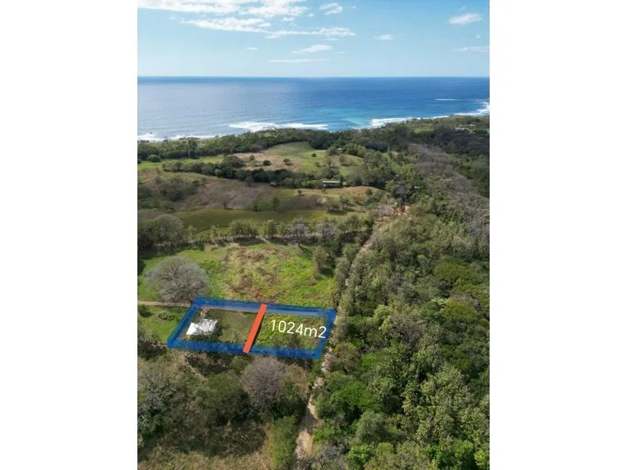1024m2 Mix Use Flat Lot just 700m from Marbella Beach
