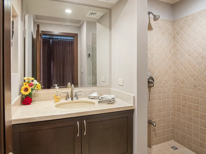 3 Bed Condo For Sale in Playas Del Coco, photo 9