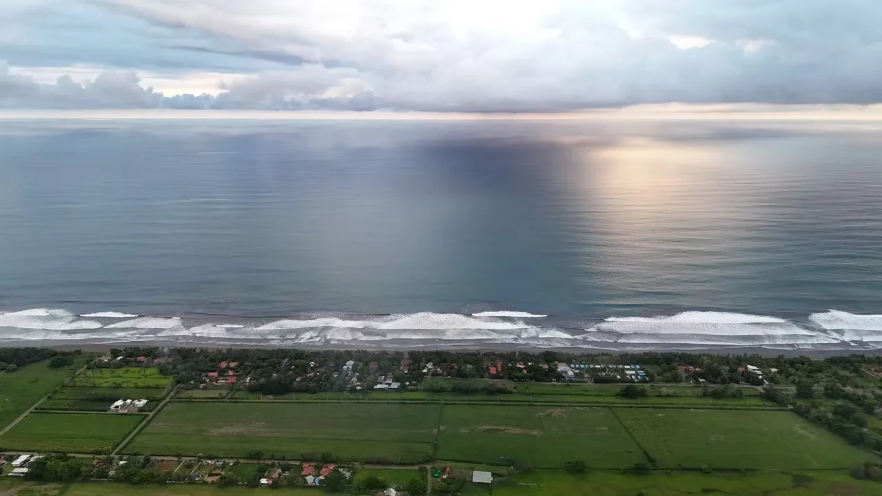 Lotes de 1,000 m² en Playa Esterillos Este, a pocos metros de la playa, photo 3
