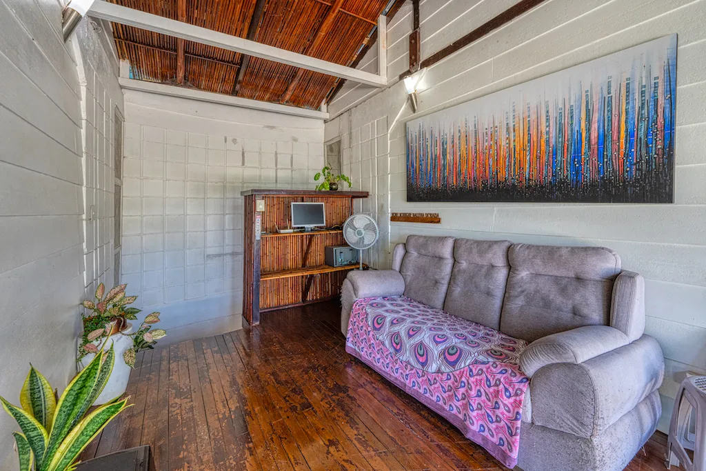 8 BEDROOMS HOTEL NEAR IN UVITA, photo 15