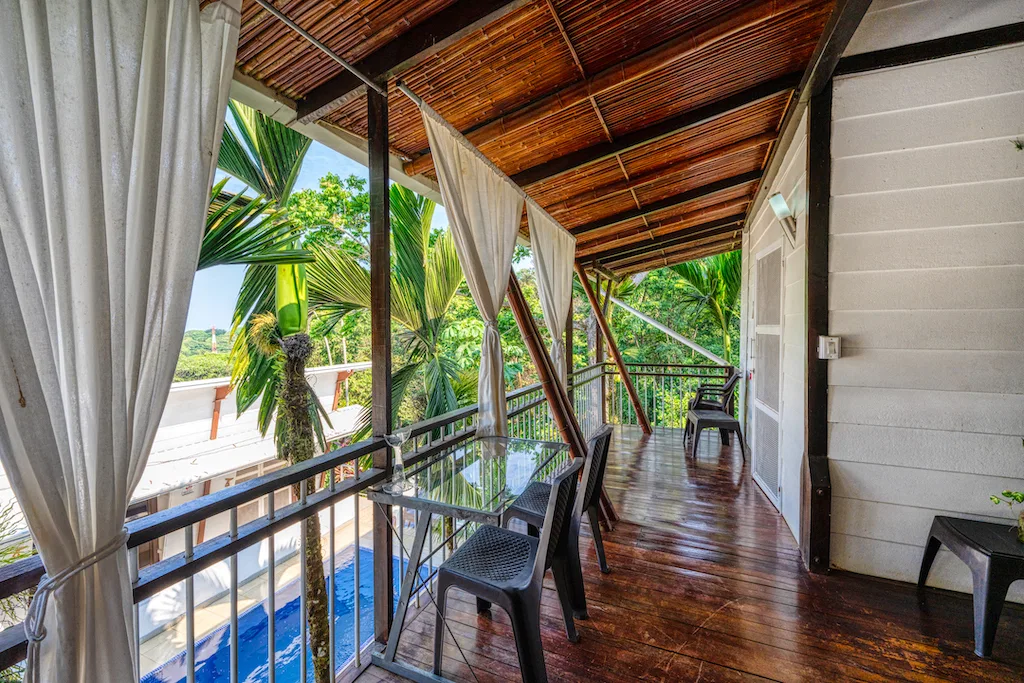 8 BEDROOMS HOTEL NEAR IN UVITA, photo 5