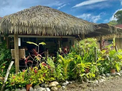 Encantador restaurante francés, panadería y pastelería en Ojochal, Costa Rica, photo 8