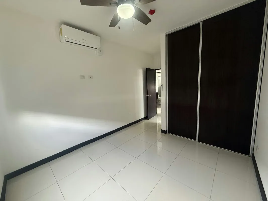 Alquiler apartamento en #CondominioVistadeLindora, etapa nueva, #plantabaja, con acceso a jardin. Excelente ubicación, cerca de #Lindora, #SantaAna, #Pozos y #Belén. Fácil acceso al ..., photo 14