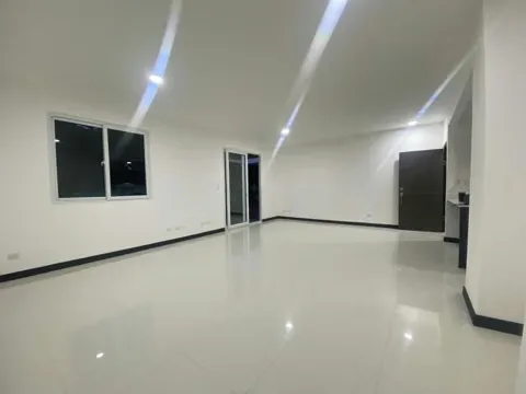 Alquiler apartamento en #CondominioVistadeLindora, etapa nueva, #plantabaja, con acceso a jardin. Excelente ubicación, cerca de #Lindora, #SantaAna, #Pozos y #Belén. Fácil acceso al ..., photo 5