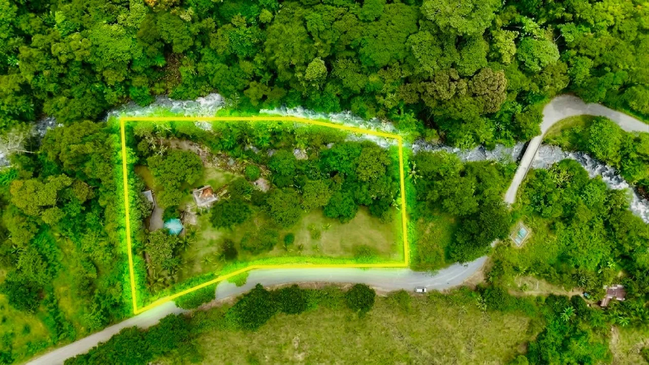 VENTA DE QUINTA DE 4.343 M2 CON FRENTE DE RIO Y SERVICIOS EN CONVENTO, PEREZ ZELEDON - Venta en Pérez Zeledón
