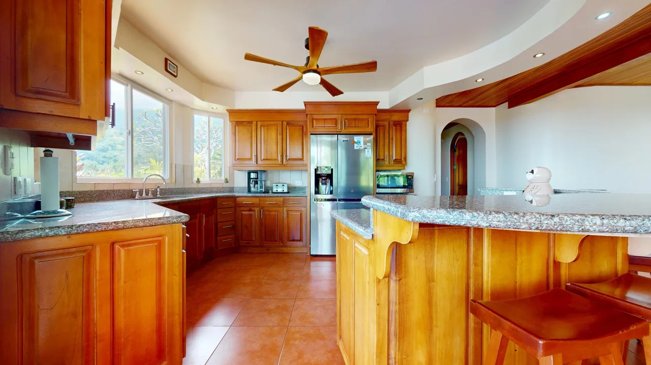 PROPERTY WITH FOUR BEDROOMS WITH OCEAN VIEWS, IN OJOCHAL – 0.54 ACRES, photo 17