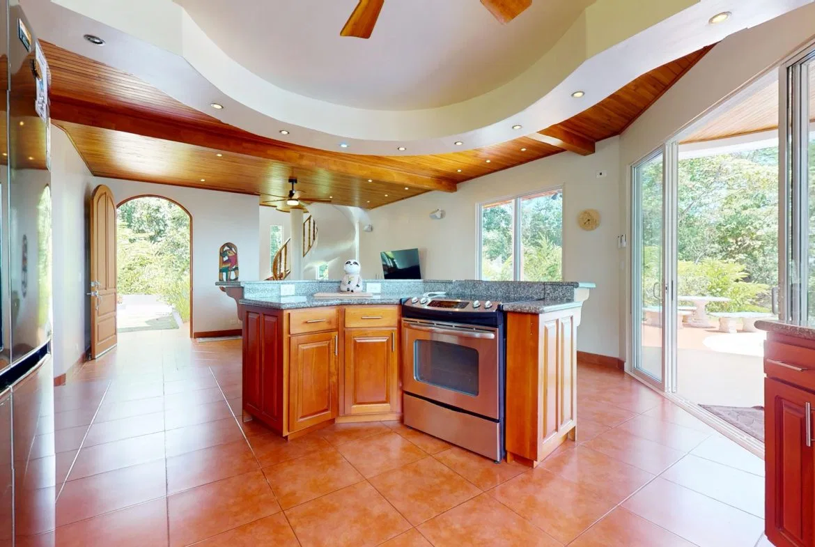 PROPERTY WITH FOUR BEDROOMS WITH OCEAN VIEWS, IN OJOCHAL – 0.54 ACRES, photo 22