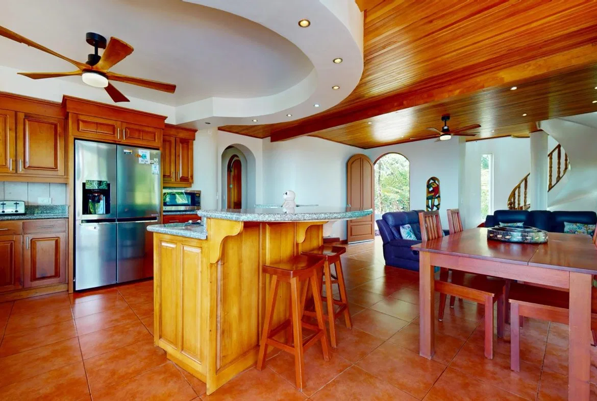 PROPERTY WITH FOUR BEDROOMS WITH OCEAN VIEWS, IN OJOCHAL – 0.54 ACRES, photo 24