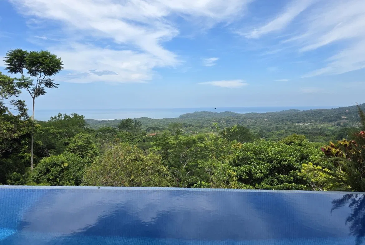 PROPERTY WITH FOUR BEDROOMS WITH OCEAN VIEWS, IN OJOCHAL – 0.54 ACRES, photo 10
